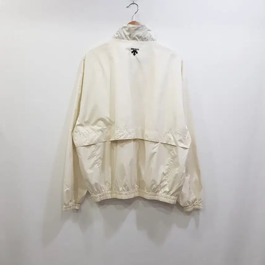 [BUNJANG] Descente Embroidered Logo Mesh Lined Oversized Windbreaker Jacket (Men&