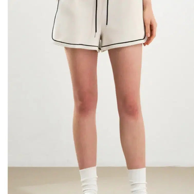 [BUNJANG] Hansum System Color Line Drawstring Shorts / 한섬 25ss 시스템 컬러 라인 드로우스트링 쇼츠 55