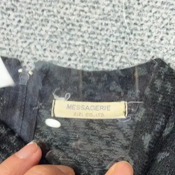 [BUNJANG] MESSAGERIE Dot Pattern Green Knit Sweater / MESSAGERIE 도트 패턴 그린 니트 M