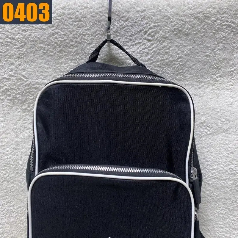 [BUNJANG] Adidas Black Square Backpack / ADIDAS 아디다스 불꽃로고 검정 사각 백팩