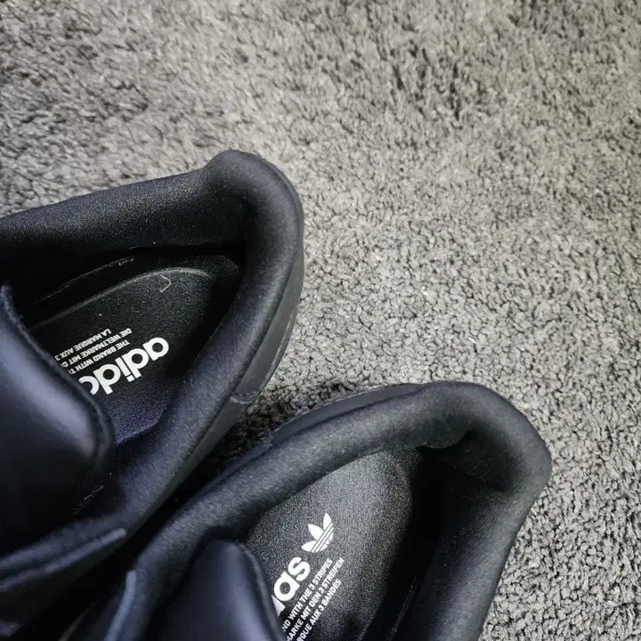 [BUNJANG] Adidas Superstar CF Core Black Sneakers / (W)아디다스 슈퍼스타 CF 코어 블랙 235사이즈