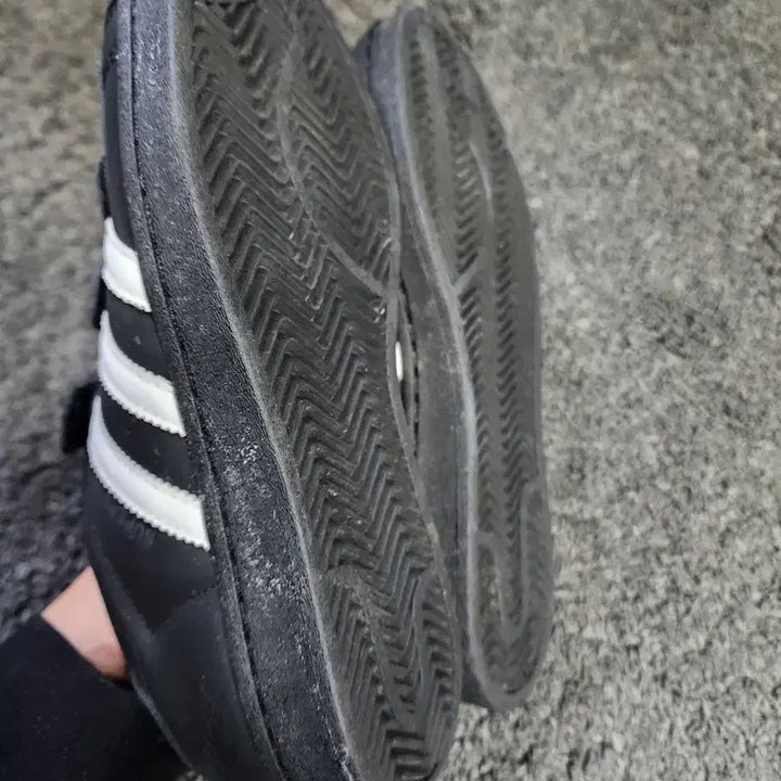 [BUNJANG] Adidas Superstar CF Core Black Sneakers / (W)아디다스 슈퍼스타 CF 코어 블랙 235사이즈