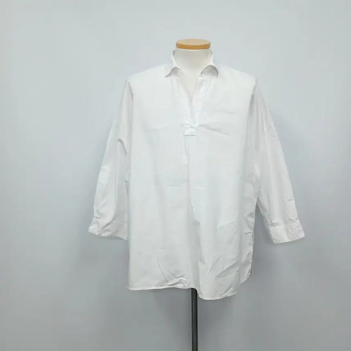 [BUNJANG] Uniqlo Pullover 7-Part Dress Shirt / 유니클로 풀오버 7부 드레스 셔츠 100