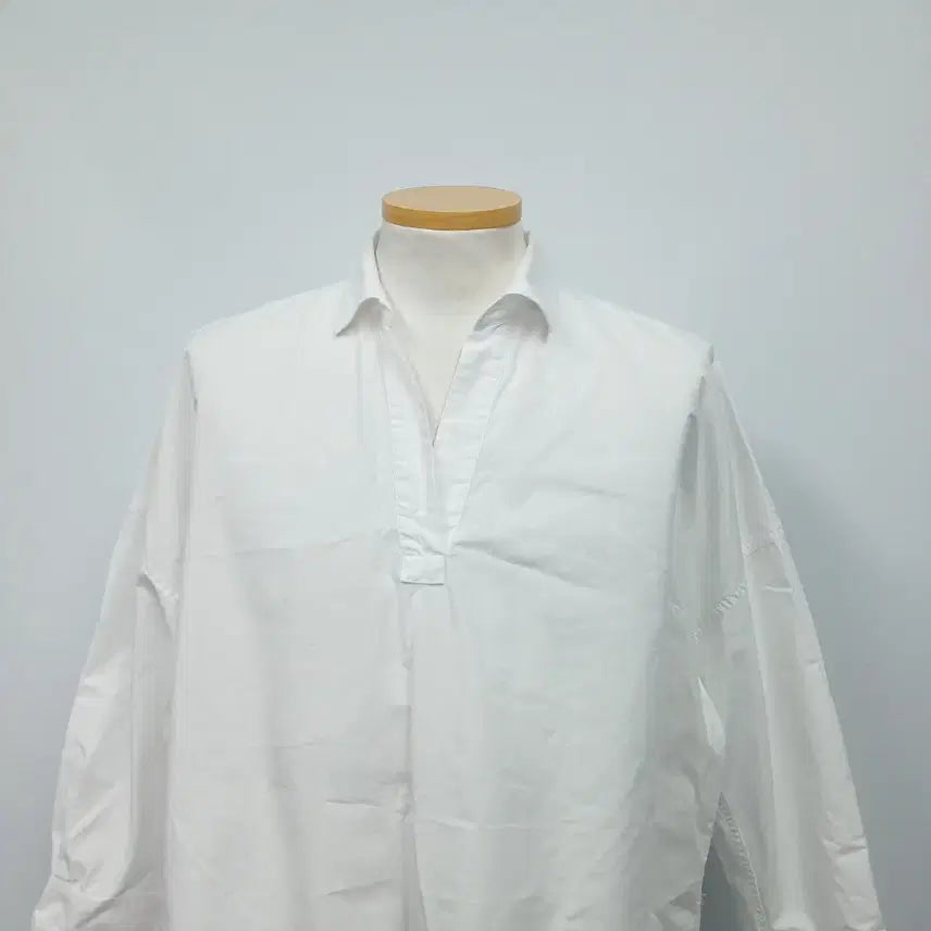 [BUNJANG] Uniqlo Pullover 7-Part Dress Shirt / 유니클로 풀오버 7부 드레스 셔츠 100