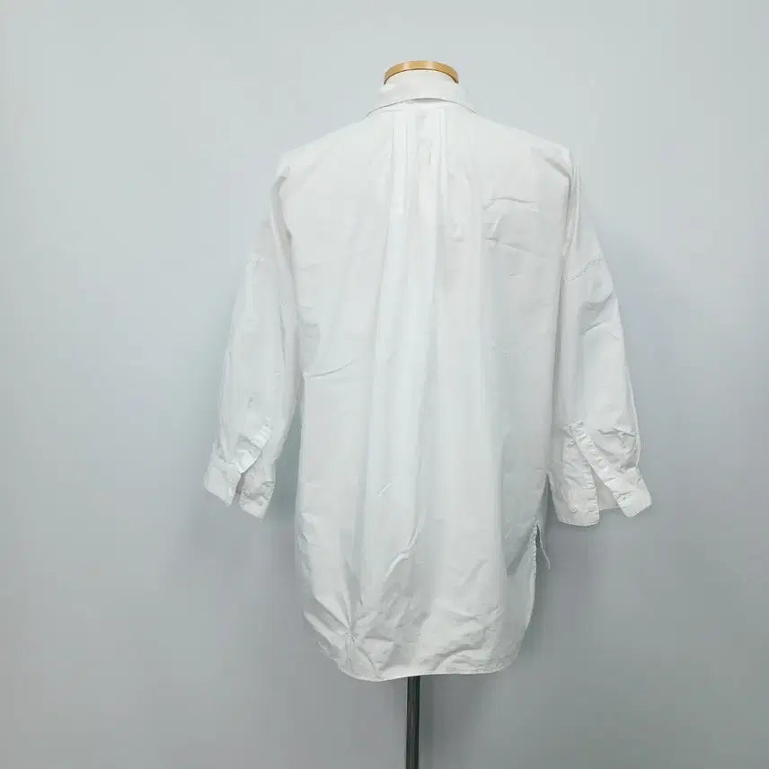 [BUNJANG] Uniqlo Pullover 7-Part Dress Shirt / 유니클로 풀오버 7부 드레스 셔츠 100