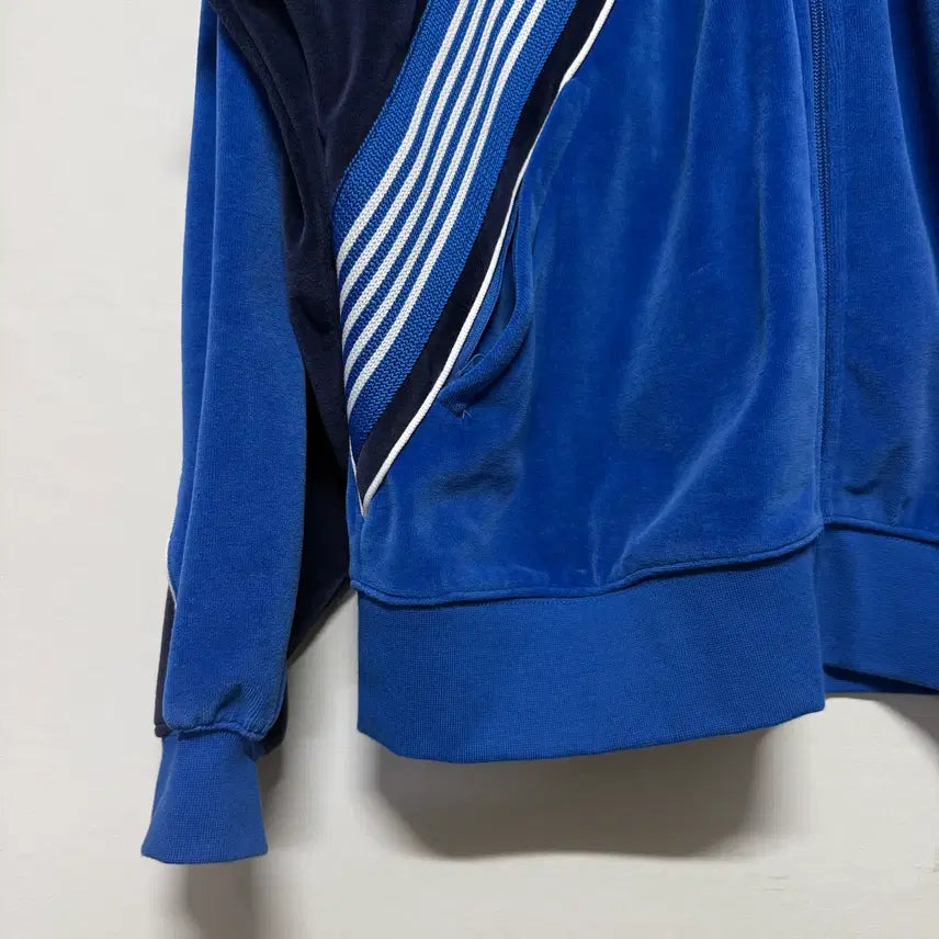 [SOLD OUT] 팔라스 Palace x 니들스 Needles 콜라보 트랙 자켓 판매 L