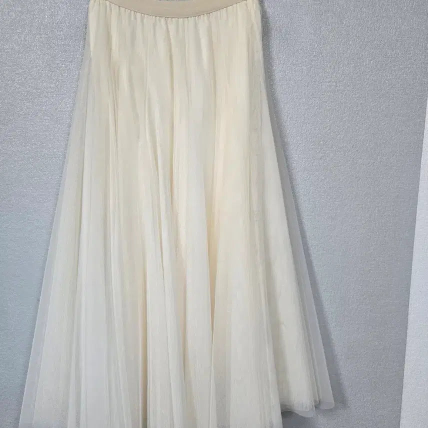 [SOLD OUT] 아이보리 앙사 튤스커트 66