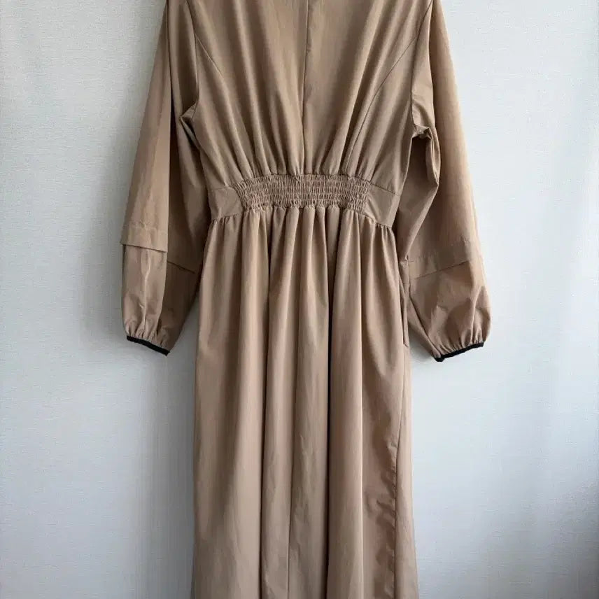 [BUNJANG] Beige Long Dress / 베이지 바스락 롱 원피스