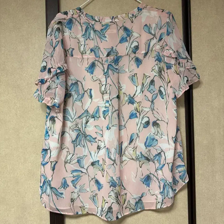 [BUNJANG] Olivia Lauren Chiffon Flower Blouse Size 100 / Olivia Lauren 쉬폰 플라워 블라우스 100
