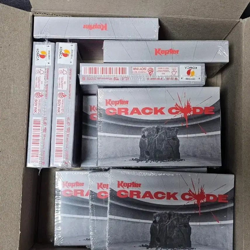 [BUNJANG] Kep1er Crack Code Album (Sealed) / 케플러 Crack code 미개봉 포카앨범 판매