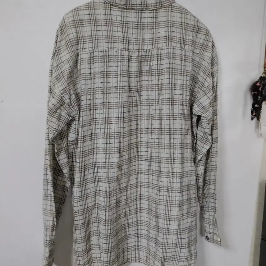 [BUNJANG] Thursday Island Embroidered Check Blouse / 새상품 S 앞자수 체크 블라우스  써스데이아일랜드