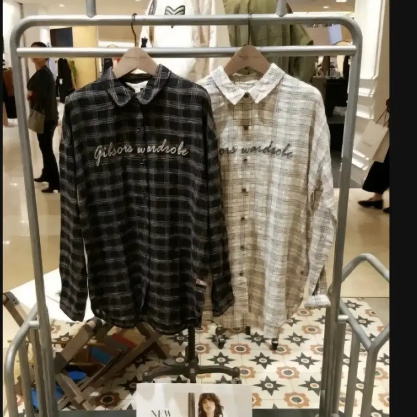 [BUNJANG] Thursday Island Embroidered Check Blouse / 새상품 S 앞자수 체크 블라우스  써스데이아일랜드