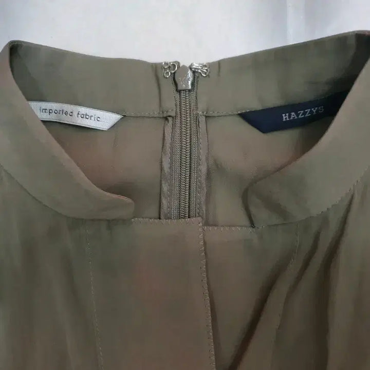 [BUNJANG] Hazzys Olive Green Dress / 헤지스 올리브색 원피스