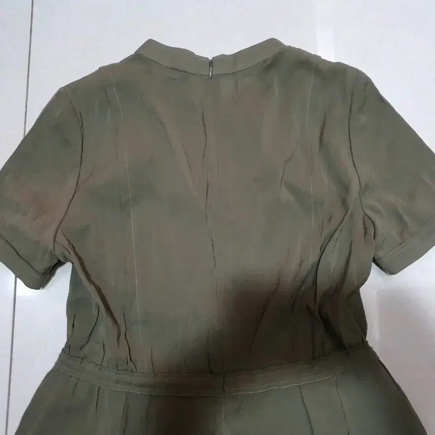 [BUNJANG] Hazzys Olive Green Dress / 헤지스 올리브색 원피스