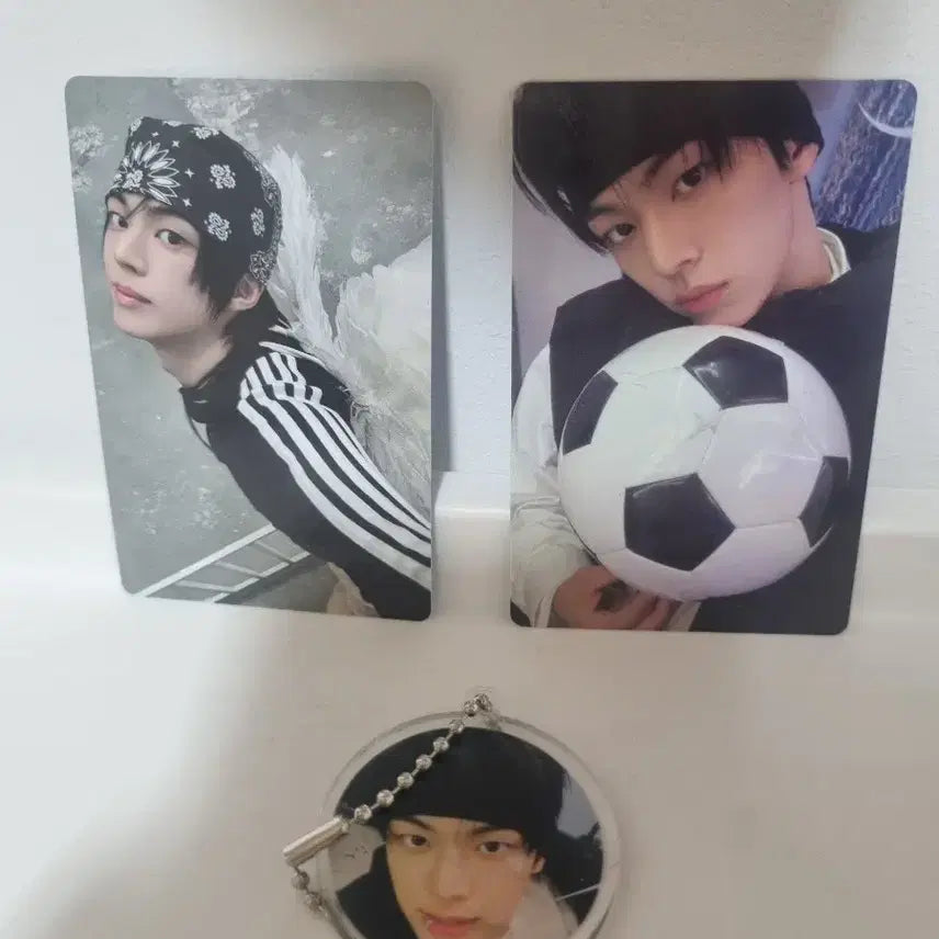 [BUNJANG] TWS Dohoon Photocard + Keyring Set / 투어스 도훈 포카+키링 세트 / 입덕용 / 상태좋음