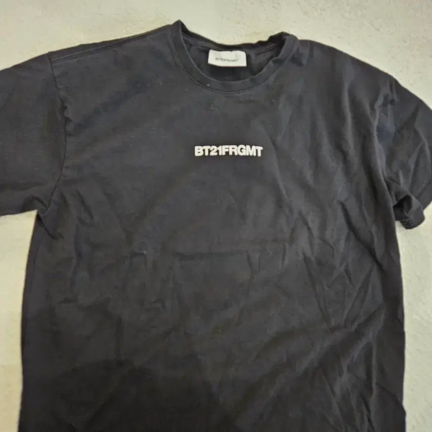 [BUNJANG] BT21 Fragment Short-Sleeve T-Shirt Black [L] / BT21프라그먼트 반팔 블랙[L]