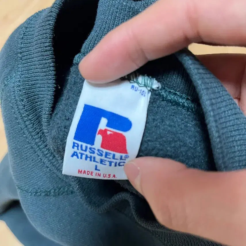 [BUNJANG] Russell Athletic 90s Vintage Sweatshirt Dark Green / 러셀 애슬레틱 90s 빈티지 스웻셔츠 다크그린