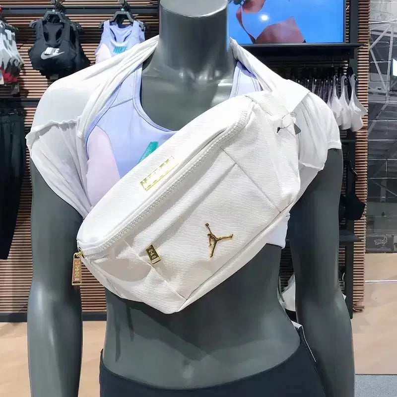 [BUNJANG] Nike Jordan Sling Bag / 나이키 조던 슬링백 힙색 웨이스트백 크로스 숄더백 블랙 화이트
