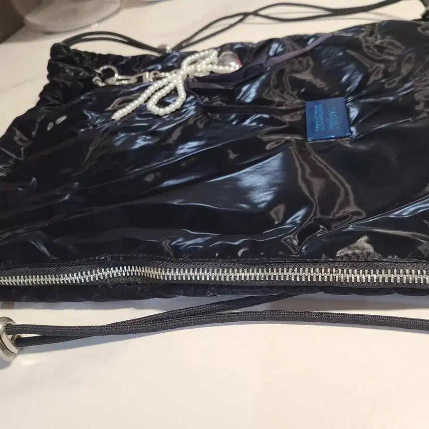 [SOLD OUT] 마스마룰즈 블랙 힙색 백팩 + 키링 304 Gym sack string