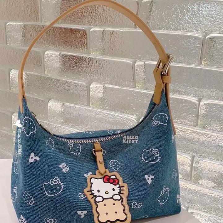 [SOLD OUT] 헬로키티 데님 호보백