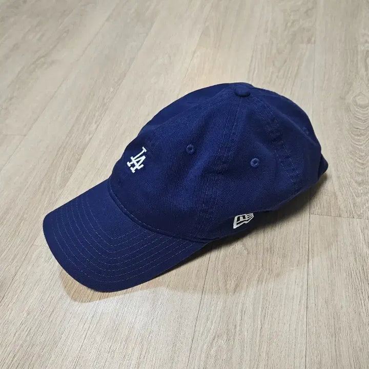 [SOLD OUT] 뉴에라 940 언스트럭쳐 볼캡 [새상품]