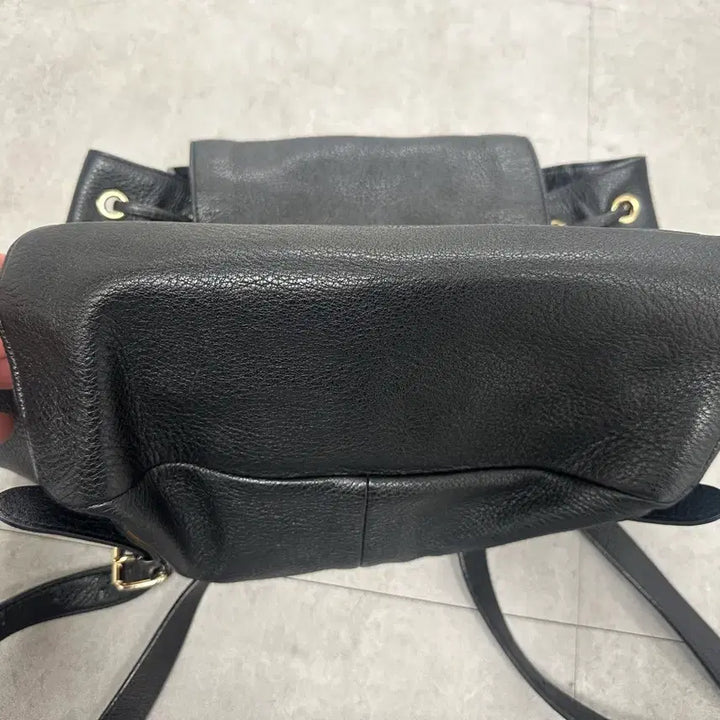 [BUNJANG] Coach Leather Backpack / (정품) 코치 블랙 여성 가죽 백팩 급처