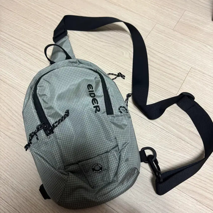 [BUNJANG] Eider Sling Bag / 새제품 남여공용-아이더 슬링백 팔아요~