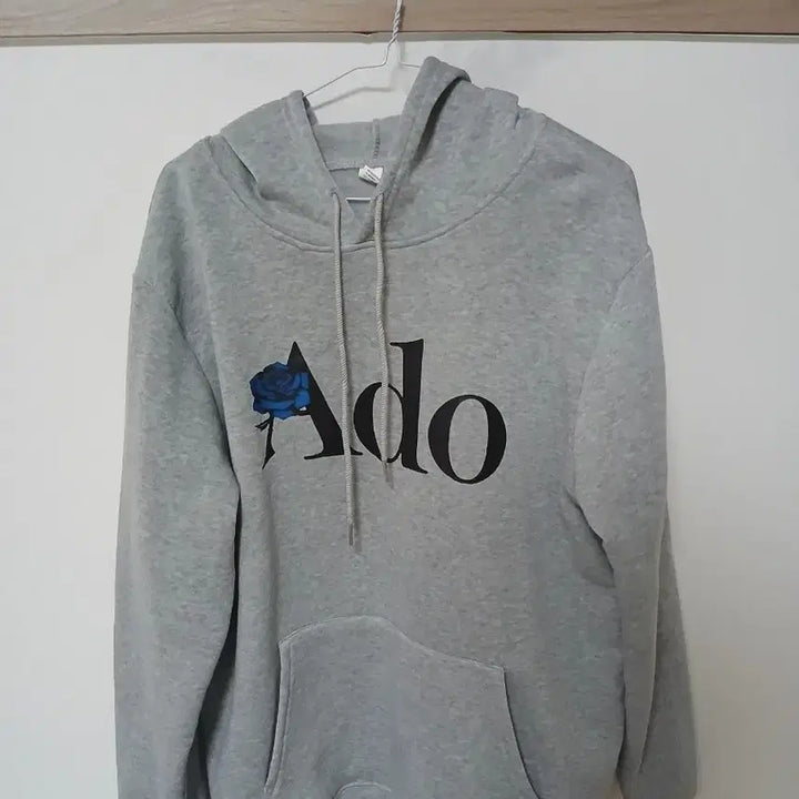 [SOLD OUT] Ado 앨범 &amp; 굿즈 세트 (아크릴 스탠드,포토카드,옷) 가격 선제안