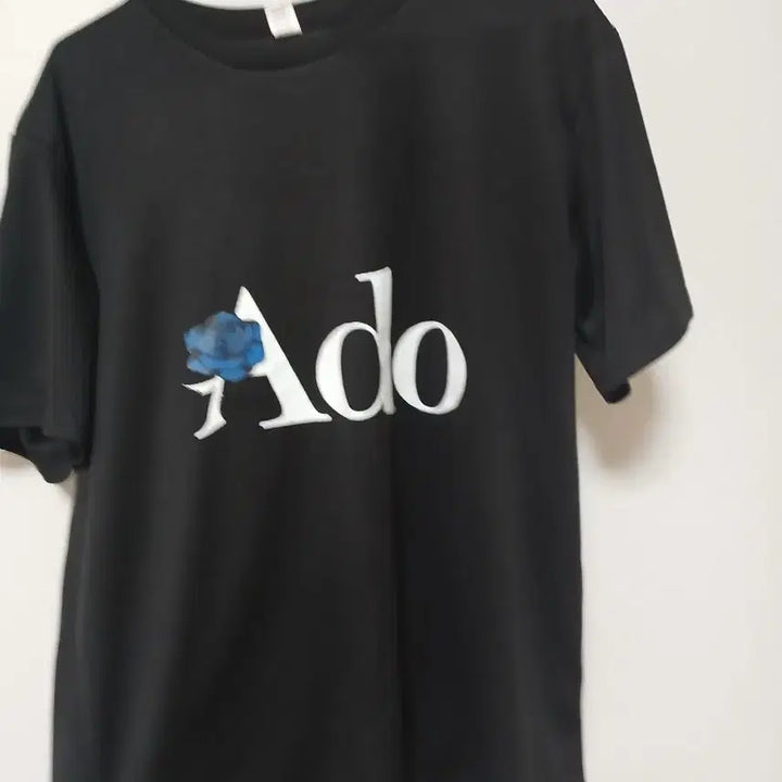 [SOLD OUT] Ado 앨범 &amp; 굿즈 세트 (아크릴 스탠드,포토카드,옷) 가격 선제안