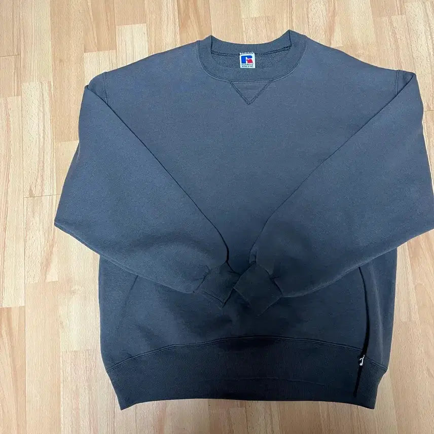 [BUNJANG] Russell Athletic 90s Vintage Charcoal Sweatshirt / 러셀 애슬레틱 90s 빈티지 스웻셔츠 차콜