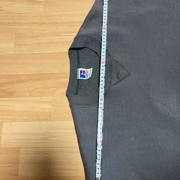 [BUNJANG] Russell Athletic 90s Vintage Charcoal Sweatshirt / 러셀 애슬레틱 90s 빈티지 스웻셔츠 차콜