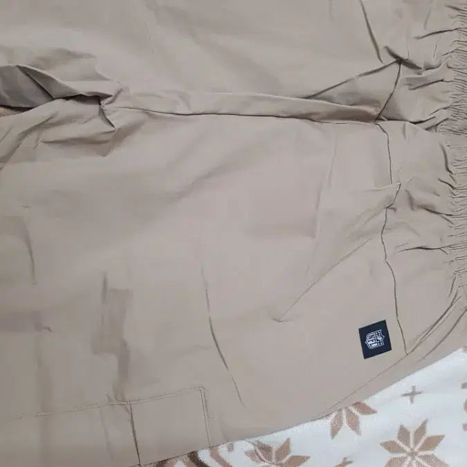 [BUNJANG] NFL Cargo Jogger Pants Beige / NFL 카고 조거 팬츠 베이지