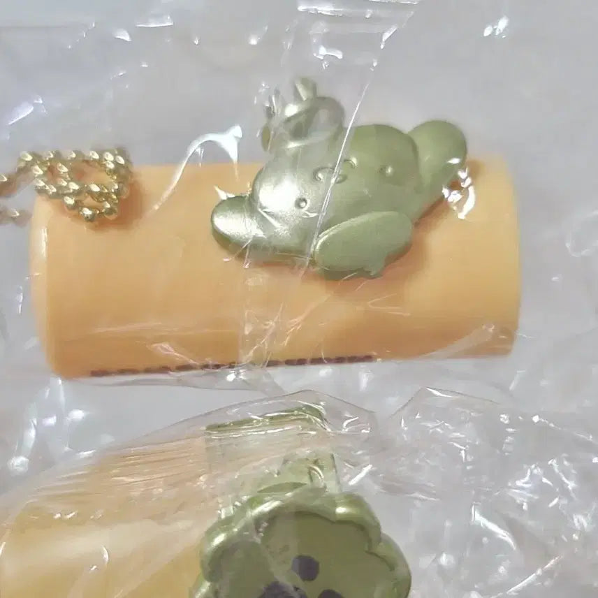 [BUNJANG] Pompompurin Lip Balm Case Keychain / 폼폼푸린 립밤케이스 가챠