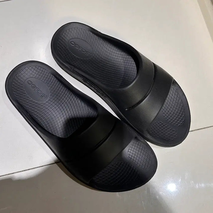 [SOLD OUT] OOFOS 우포스 슬리퍼 블랙