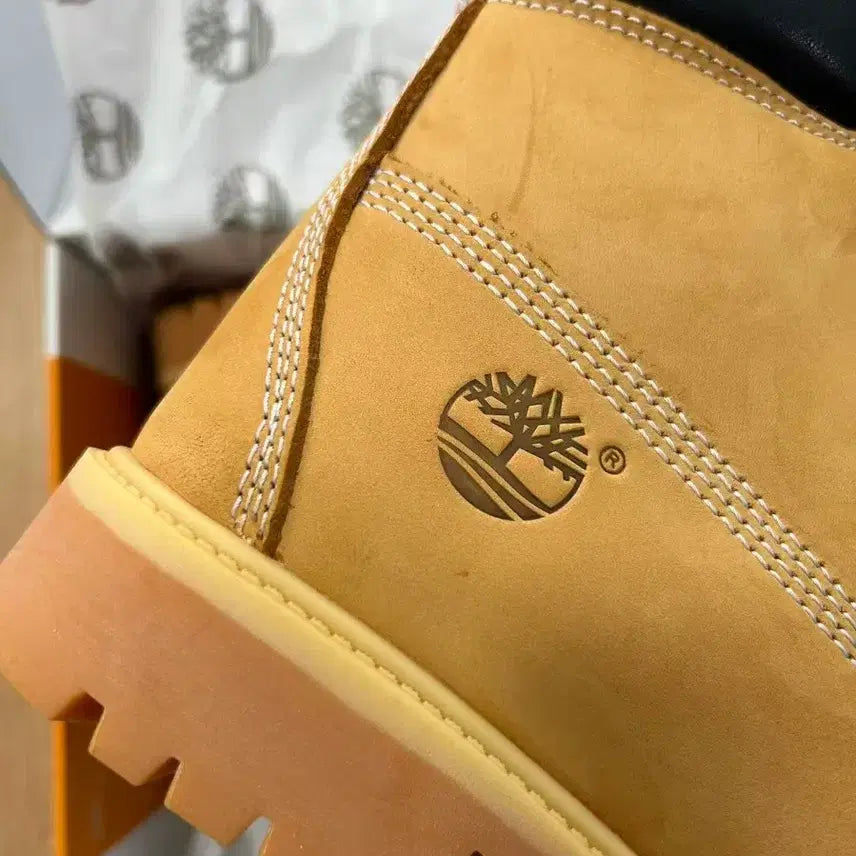 [BUNJANG] Timberland Premium 6-inch Waterproof Boots (Wheat Nubuck) 265mm / 팀버랜드 프리미엄 6인치 워터프루프 부츠 위트 누벅 265mm