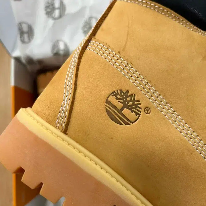[BUNJANG] Timberland Premium 6-inch Waterproof Boots (Wheat Nubuck) 265mm / 팀버랜드 프리미엄 6인치 워터프루프 부츠 위트 누벅 265mm