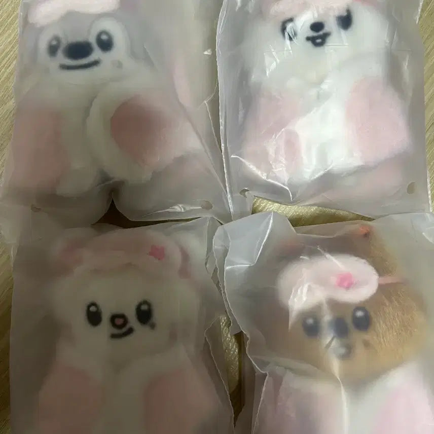 [BUNJANG] Stray Kids Wolf Chan Leebit Jiniret Han Quokka Plush 10cm / 스키주 플러시 10cm 리빗