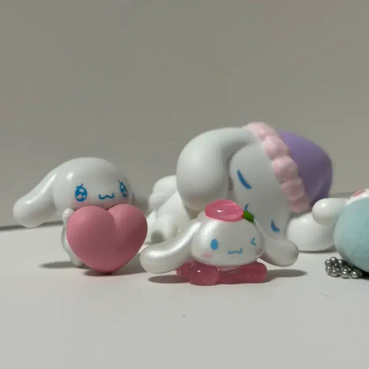 [BUNJANG] Cinnamoroll Figure Keychain Gacha Bundle Set / 시나모롤 피규어 키링 가챠 일괄