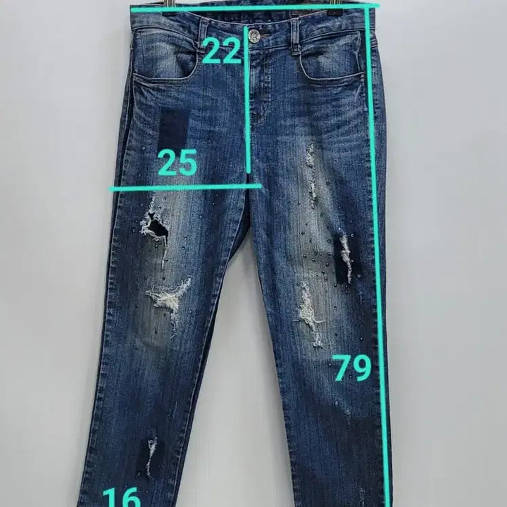 [BUNJANG] SON JUNG WAN Embellished Denim Jeans / SON JUNG WAN 손정완 큐빅장식 데미지 청바지 / 여 66