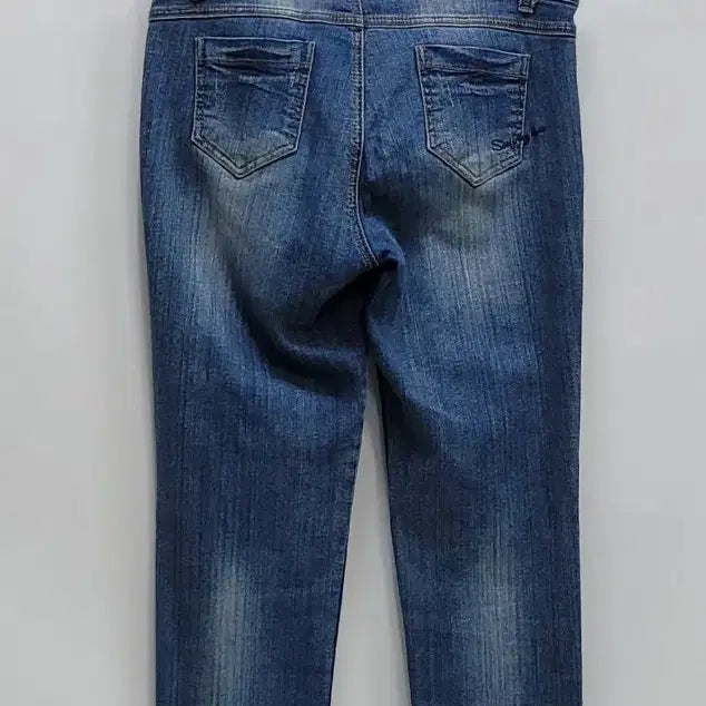 [BUNJANG] SON JUNG WAN Embellished Denim Jeans / SON JUNG WAN 손정완 큐빅장식 데미지 청바지 / 여 66