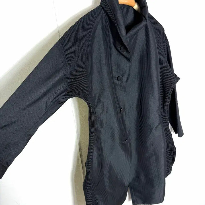 [BUNJANG] Issey Miyake Jacket / 이세이미야케 자켓