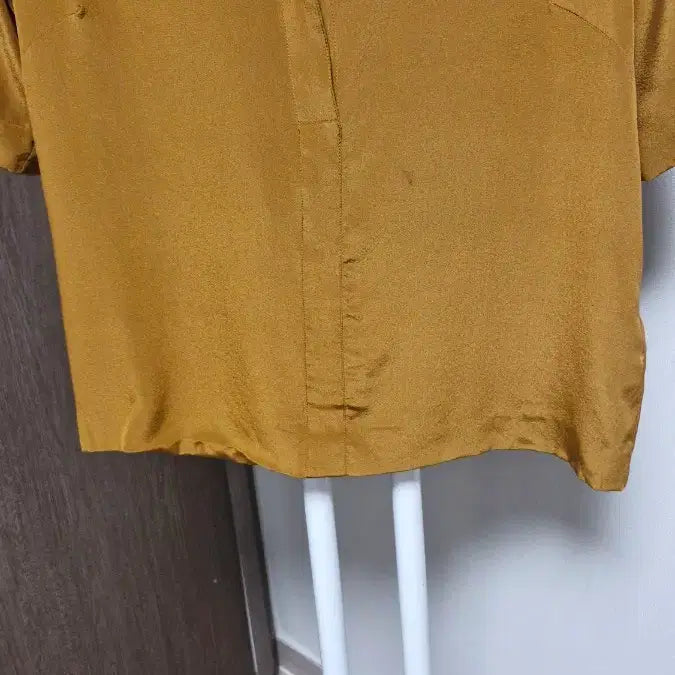 [BUNJANG] Sandro Lace Collar Silk Blouse Size 3 / 산드로(3사이즈)레이스카라 황금색실크100블라우스