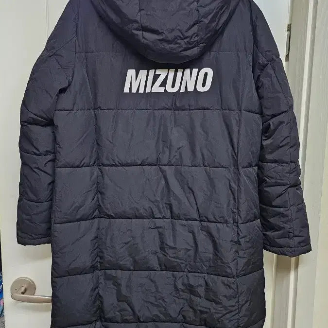[BUNJANG] Mizuno Long Padded Jacket (Size 105) / 미즈노 롱패딩 105사이즈