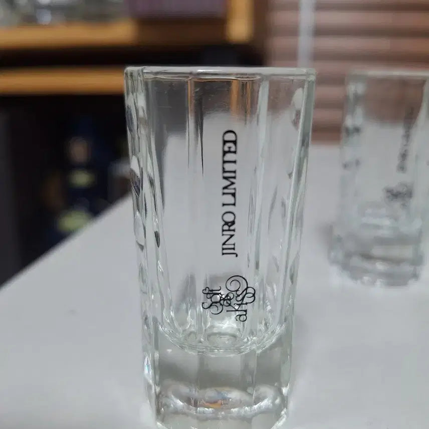 [BUNJANG] Jinro Limited Edition Soju Glass Set (4 pcs) / 진로 리미티드 소주잔 4개