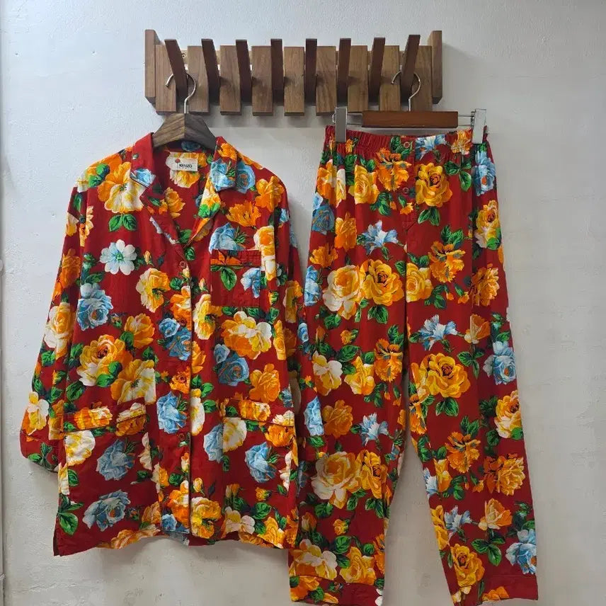 [SOLD OUT] KENZO 플라워 패턴 긴팔 파자마 세트