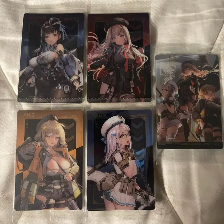 [BUNJANG] NIKKE Wafer Card Series 1 Set / 니케 웨하스 카드 1탄 다섯장