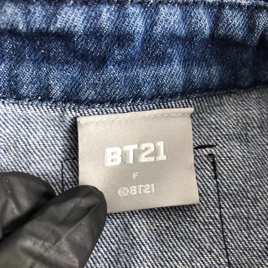 [BUNJANG] BT21 Denim Shirt Jacket / BT21 데님 셔츠 자켓 남방