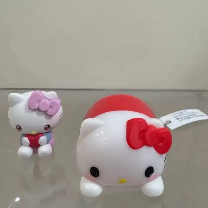 [SOLD OUT] [고전]헬로키티 2018년도 라이트키링 + 가챠