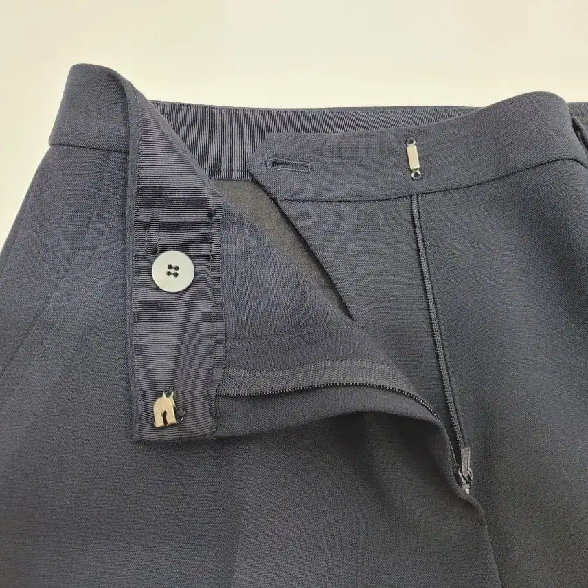 [BUNJANG] TIME Slacks Pants - Women&