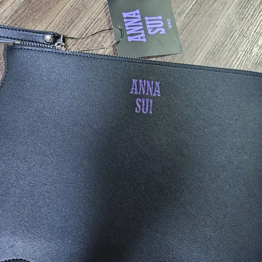 [BUNJANG] Anna Sui Black Clutch Pouch / 안나수이 블랙 파우치 클러치 새상품